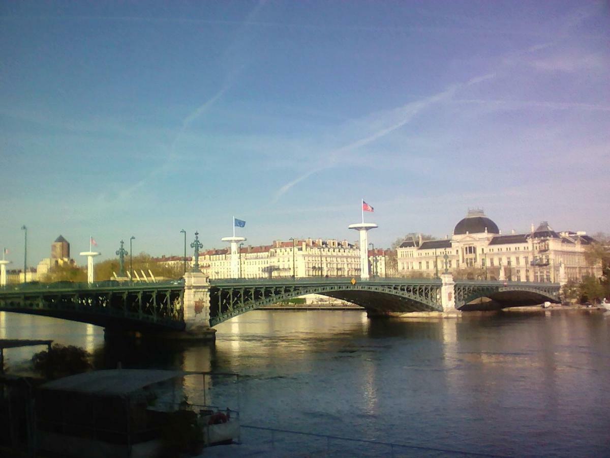 Dolce Casa Alojamento de Acomodação e Pequeno-almoço Sainte-Foy-lès-Lyon